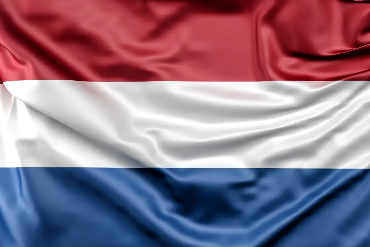 Best IPTV service for Netherlands 2026 — Eredivisie, NPO, Ziggo Sport